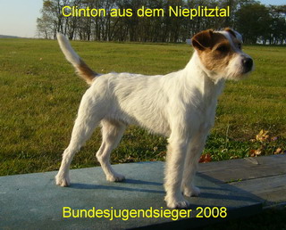 Hugo 27. 06. 2005 Hugo 27. 06. 2005